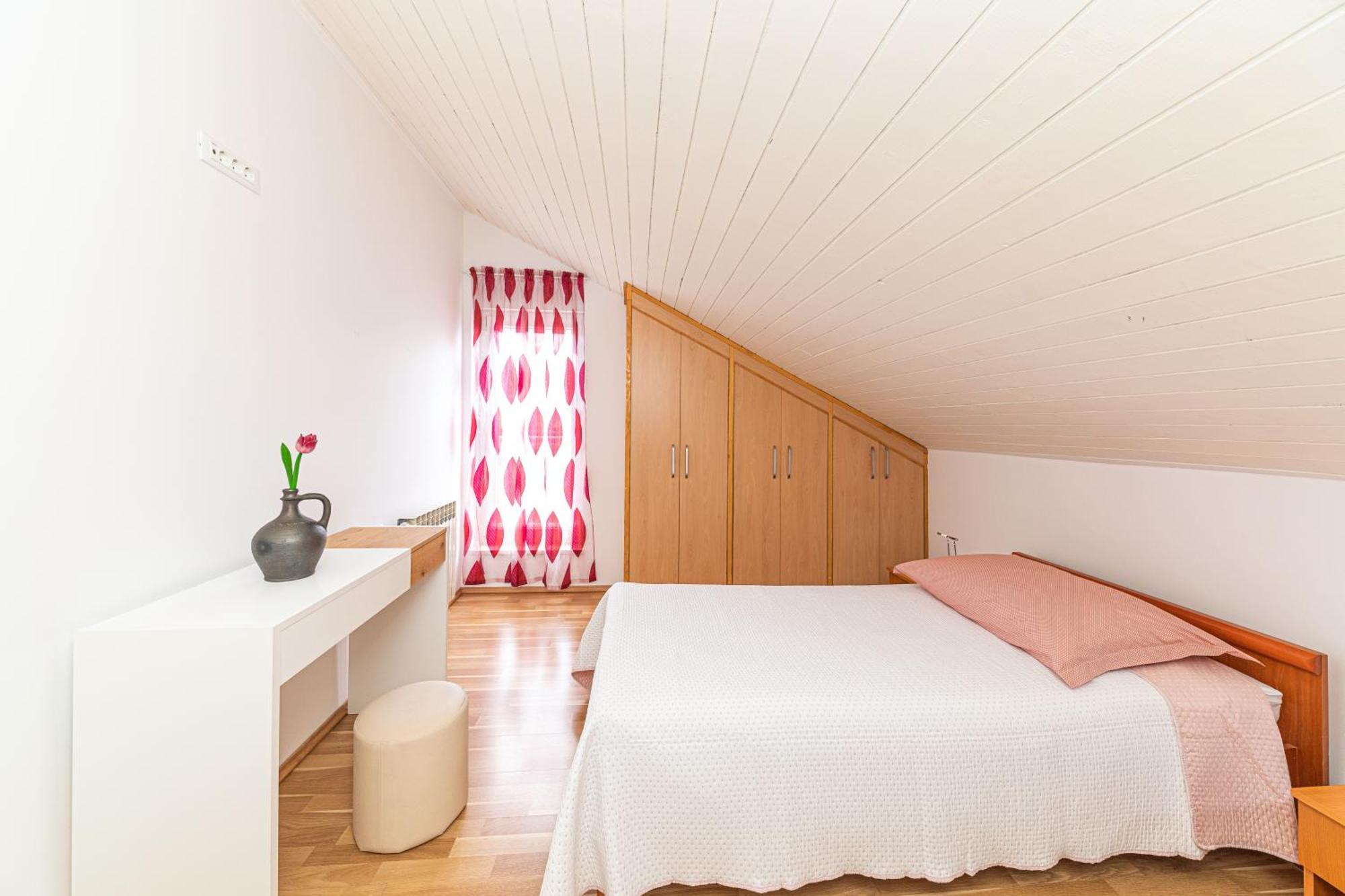 סטוברץ Apartments Iskra מראה חיצוני תמונה